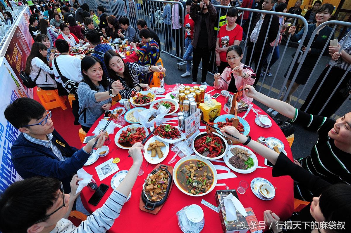 幸运28网站汇总谈论：✅探秘幸运28平台：全方位解析与讨论？